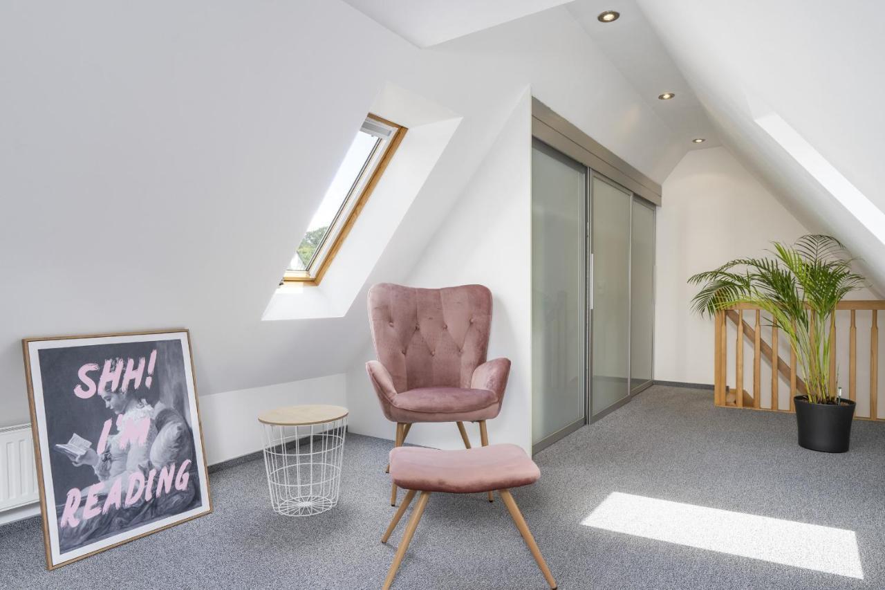 Free Living - Buddha Design, Natur, Parkplatz, Washer Wolfsburg Bagian luar foto