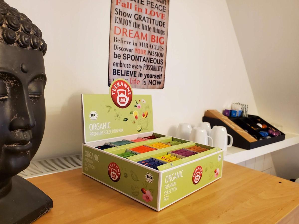 Free Living - Buddha Design, Natur, Parkplatz, Washer Wolfsburg Bagian luar foto